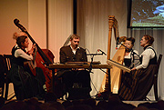 Advent in den Bergen am 04.12.2016 im Löwenbräukeller München - traditionelles Adventsingen mit Hirtenspiel und vorweihnachtlichem Singen und Musizieren 